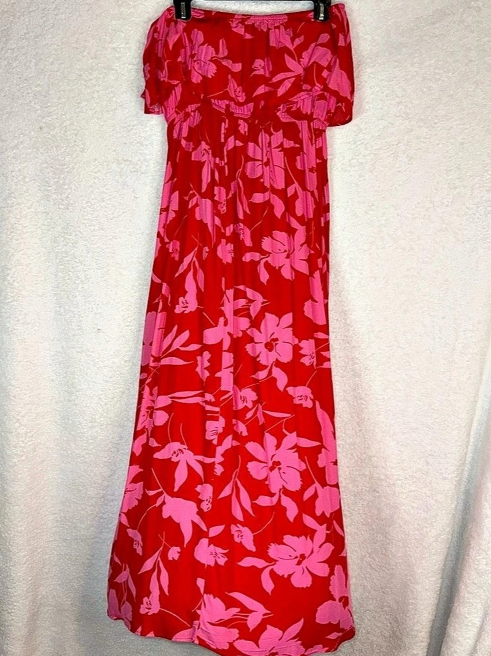 BP. Red Floral Strapless Smocked Bodice Maxi Dress Floral Maxi Dress in Red & - Picture 3 of 5